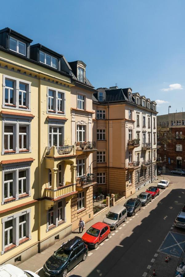 Homely Apartment - Loftaffair Красков Екстериор снимка