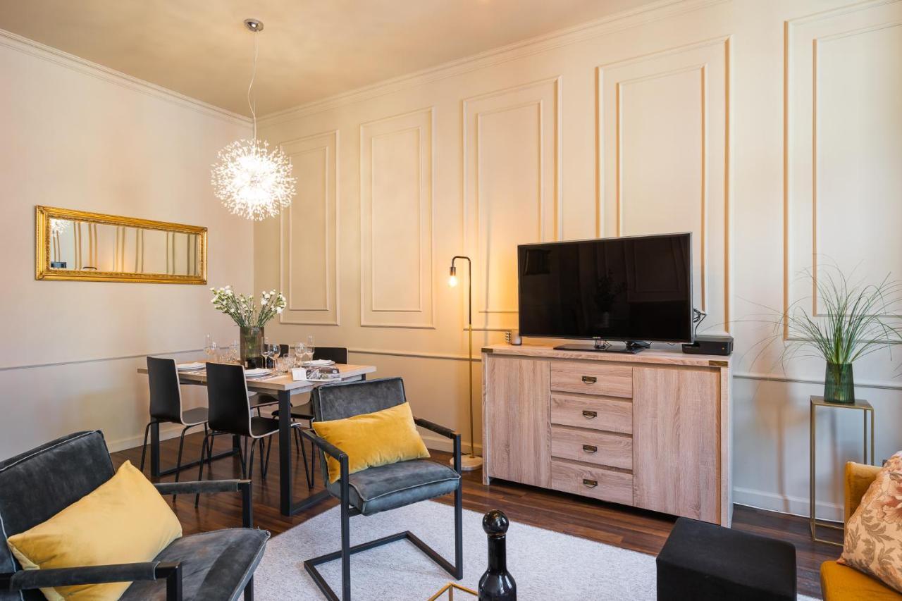 Homely Apartment - Loftaffair Красков Екстериор снимка